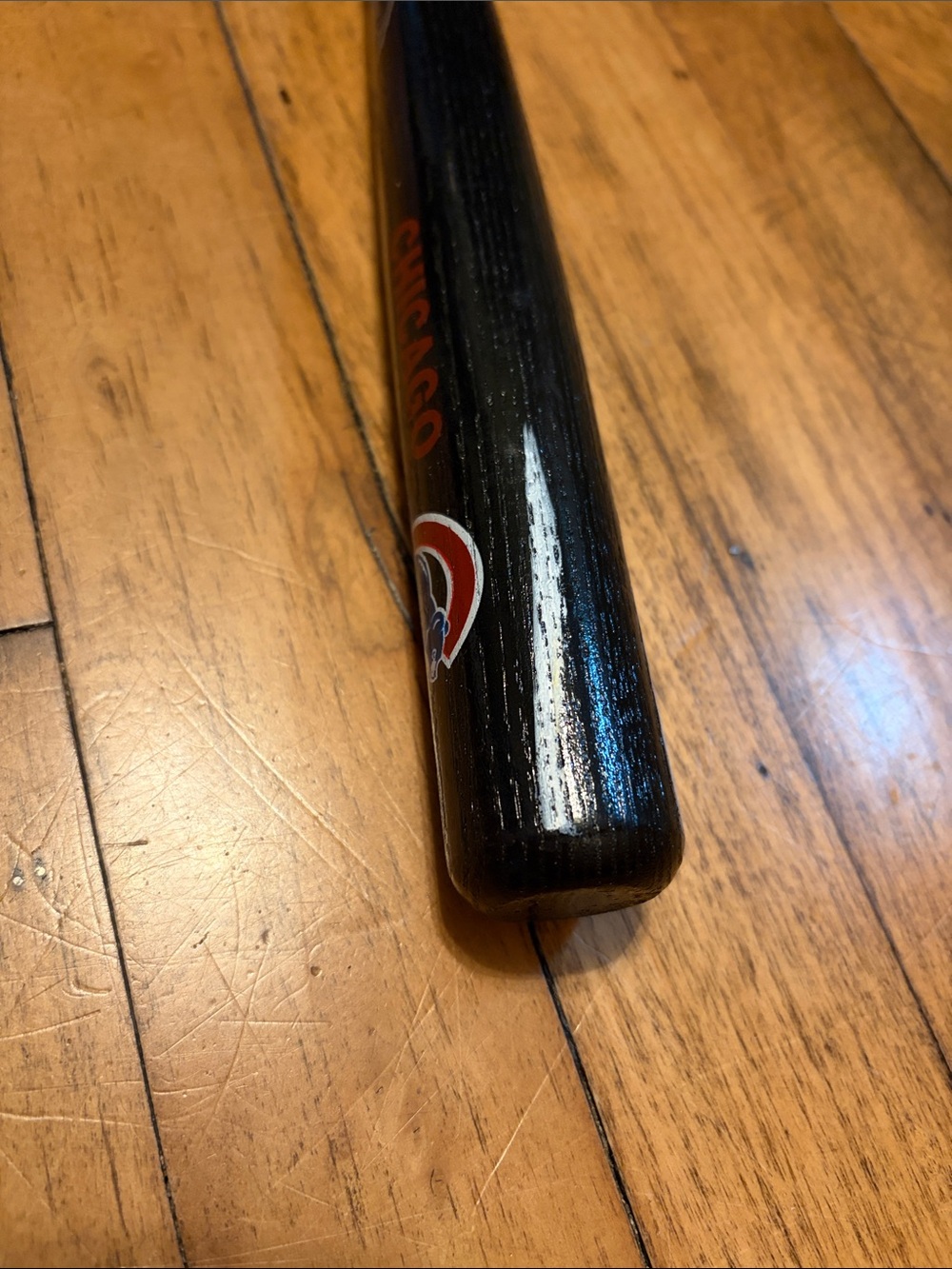 Chicago Cubs Black Louisville Slugger Souvenir Bat - Picture 4 of 5